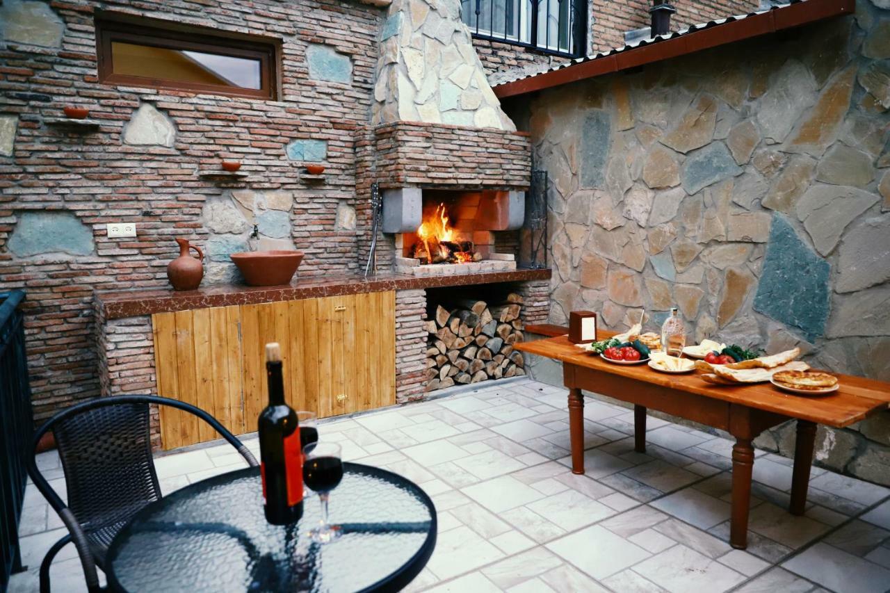 Apart Hotel With Wine Cellar - Old Tbilisi 1897 외부 사진
