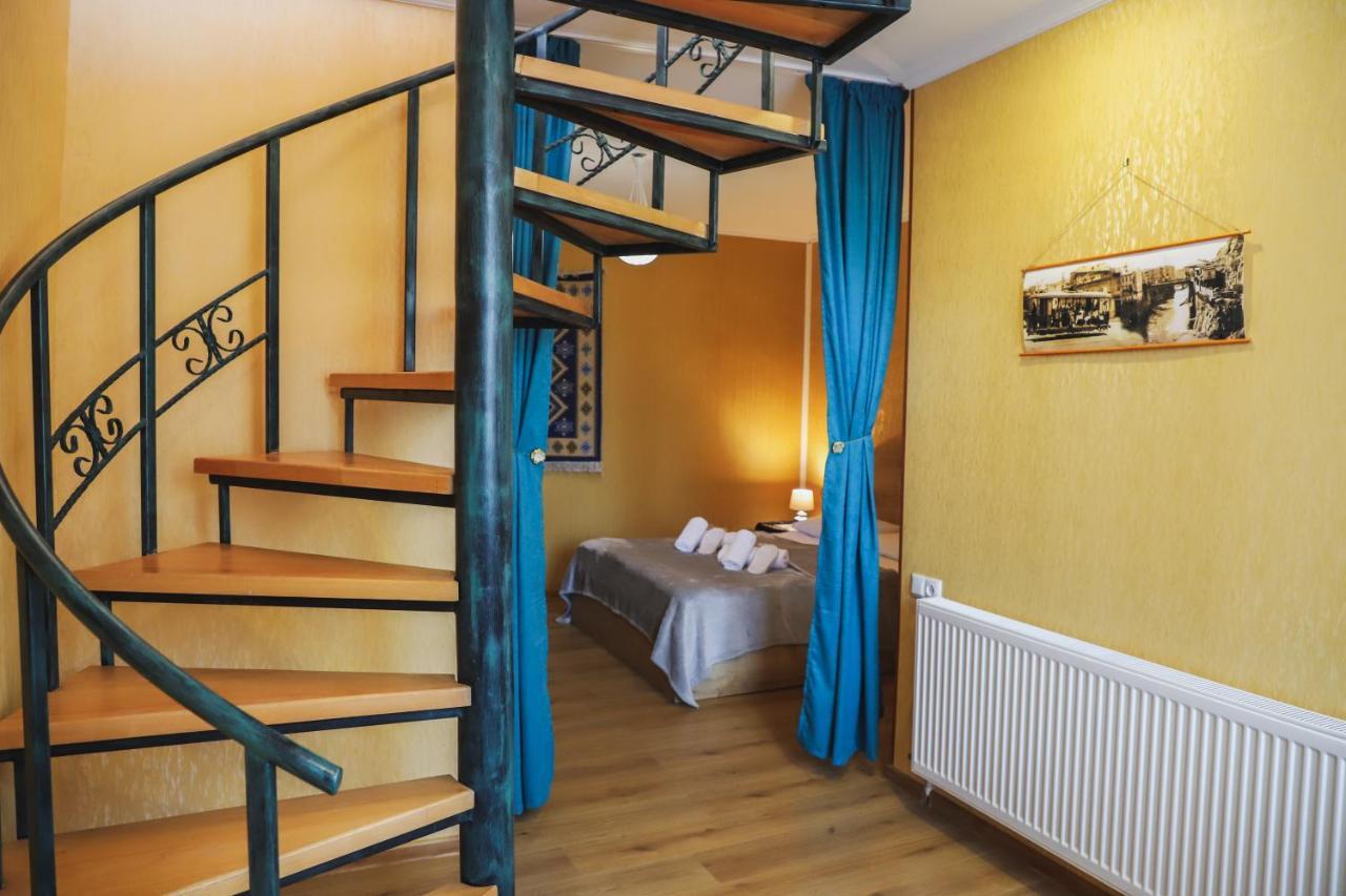 Apart Hotel With Wine Cellar - Old Tbilisi 1897 외부 사진