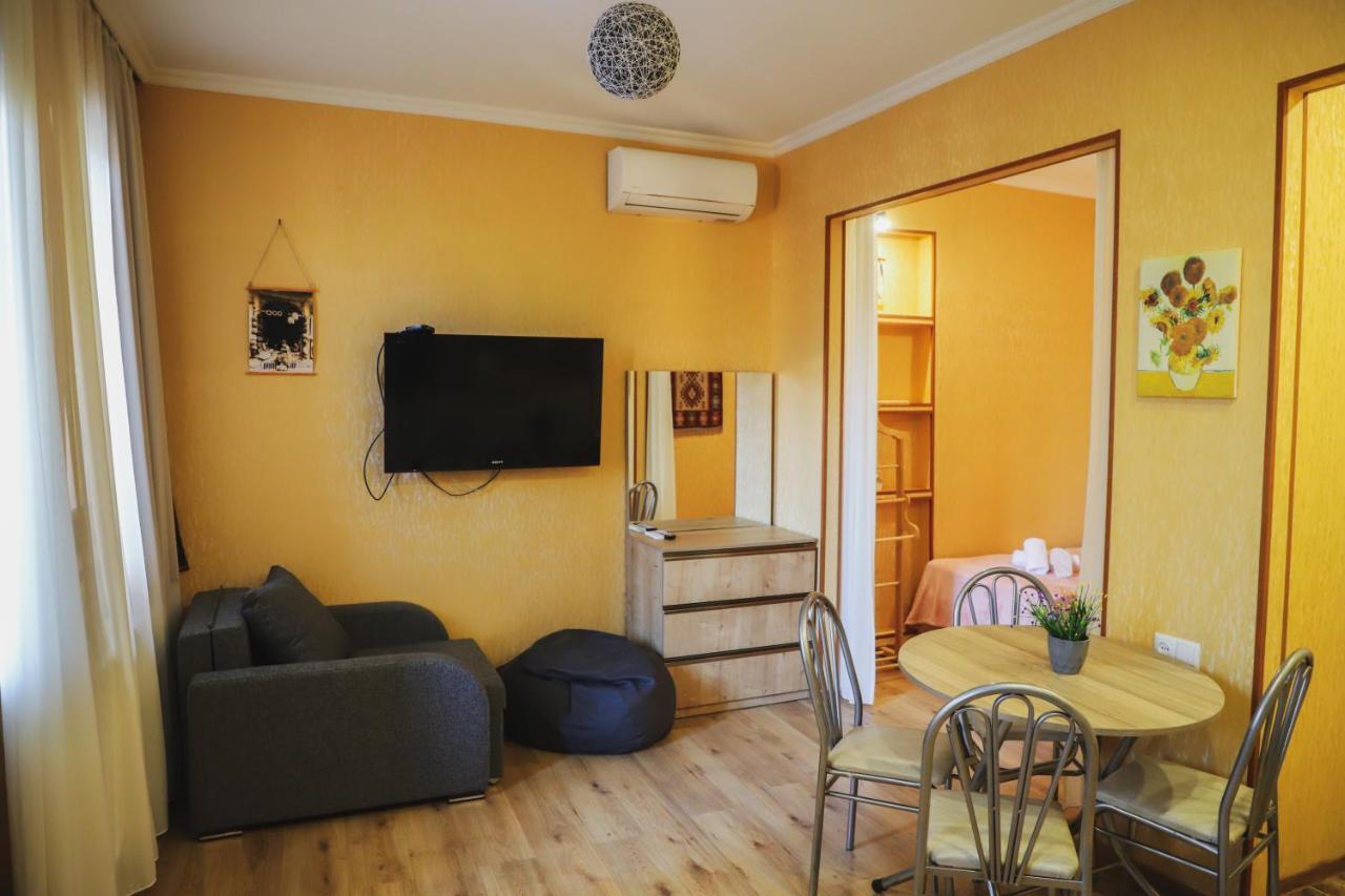 Apart Hotel With Wine Cellar - Old Tbilisi 1897 외부 사진